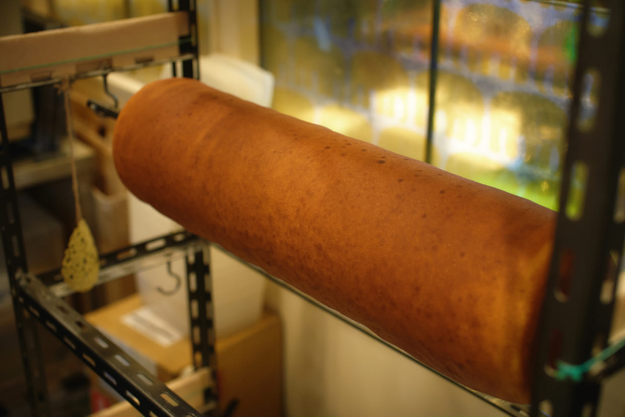 兵庫・芦屋『ELEPHANT RING』バウムクーヘン、焼き終わり