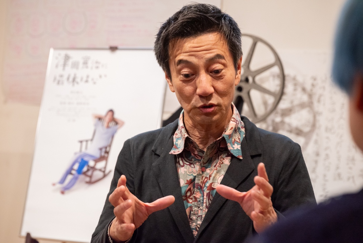 津田寛治さん