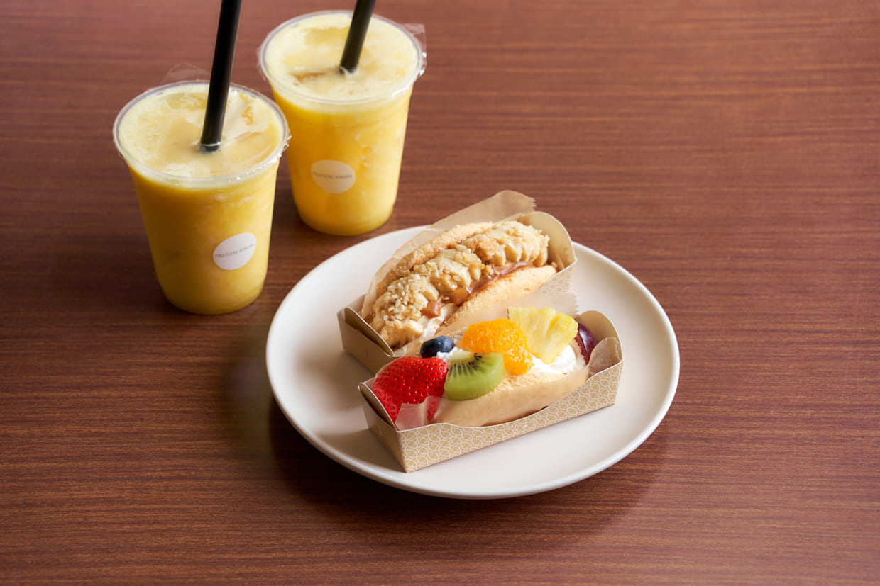 『FRUITIERE KIMURA』フルーツオムレットとミックスジュース