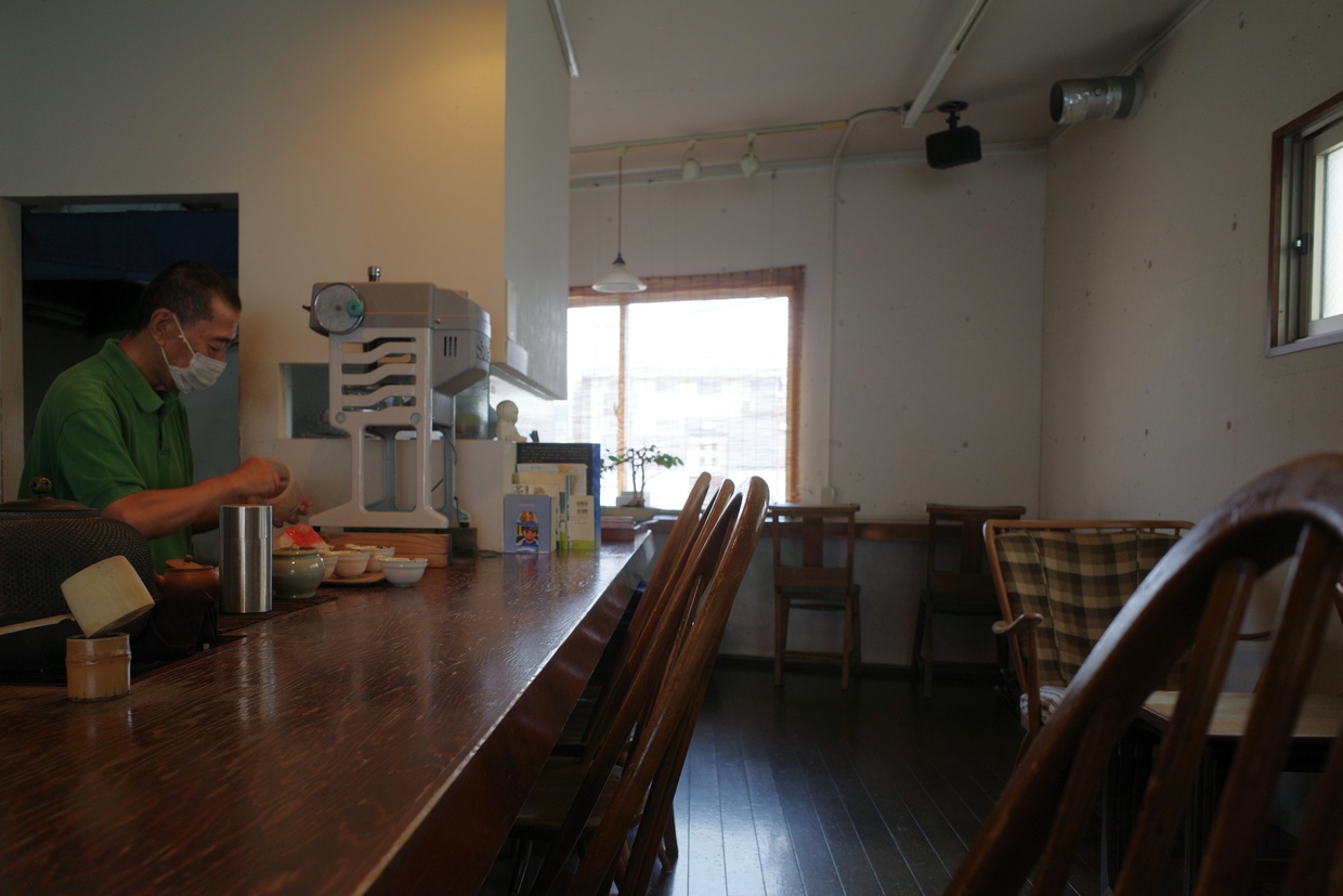 神戸・岡本『日本茶カフェ一日 ひとひ』内観
