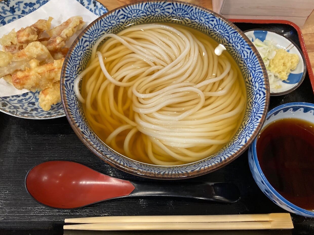 大阪・難波『き田たけうどん』