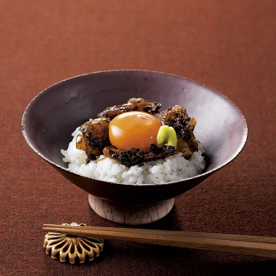 日本料理『ごだん宮ざわ』の鯛の海苔佃煮和え卵かけご飯